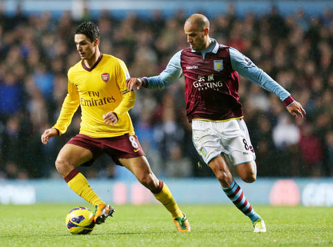 Football - Aston Villa v Arsenal - Barclays Premier League
