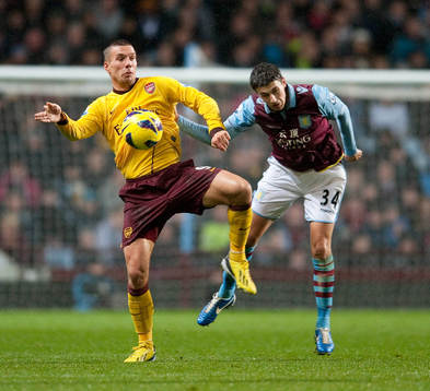 Football - Aston Villa v Arsenal - Barclays Premier League