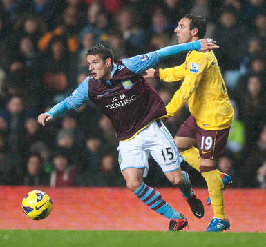 Football - Aston Villa v Arsenal - Barclays Premier League
