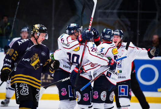 Christopher Aspeqvist, AIK, deppar när Linköpings spelare