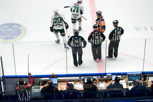 Videogranskning, domare, teknisk personal