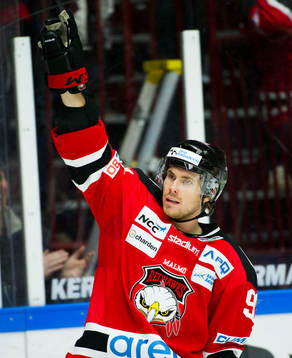 Mattias Persson, Malmö Redhawks, gör 3-0, jubel