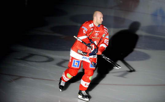Vita Hästens nr 83 Michael Nylander