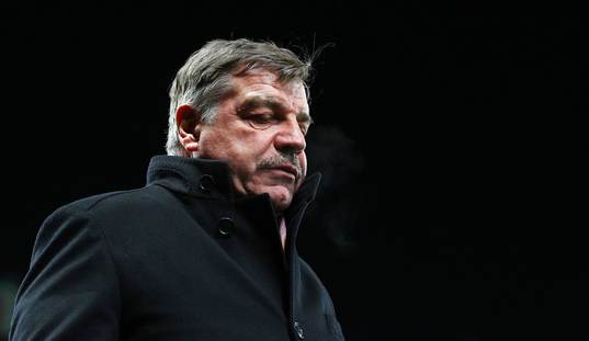 Football - Manchester United v West Ham United - Barclays