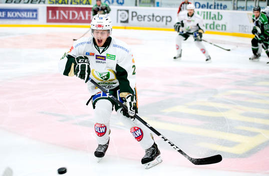 Erik Thorell, Färjestad gapar stort
