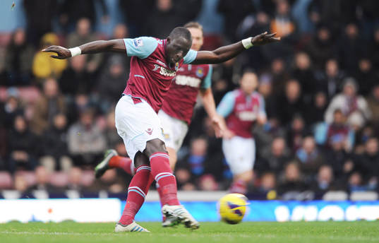Football - West Ham United v Chelsea - Barclays Premier
