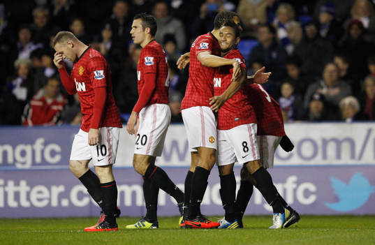Football - Reading v Manchester United - Barclays Premier