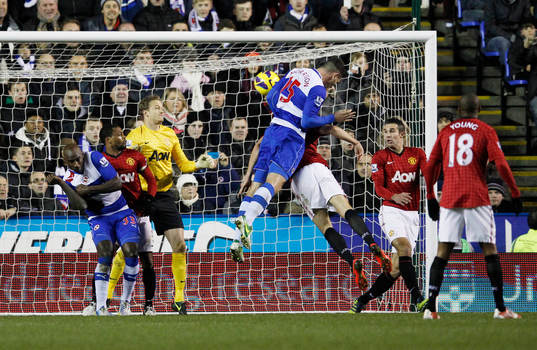 Football - Reading v Manchester United - Barclays Premier