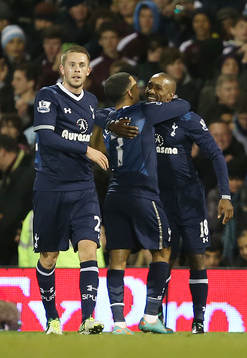 Football - Fulham v Tottenham Hotspur - Barclays Premier