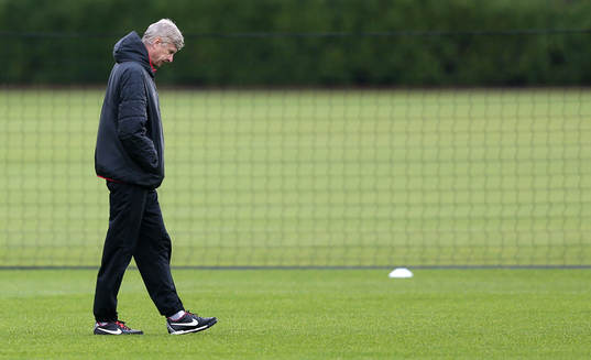 Bläddra bland fler bilder av Fotboll, Champions League, Träning Arsenal