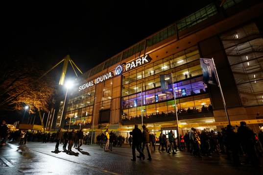 Football - Borussia Dortmund v Manchester City - UEFA