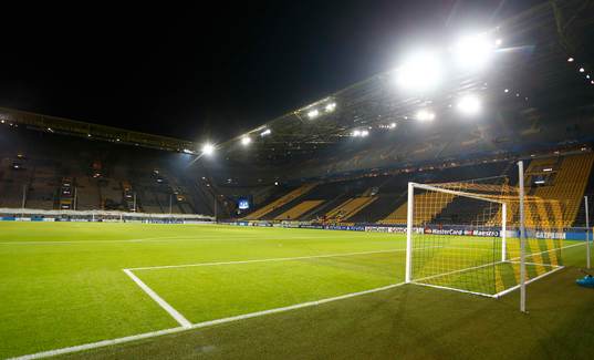 Football - Borussia Dortmund v Manchester City - UEFA