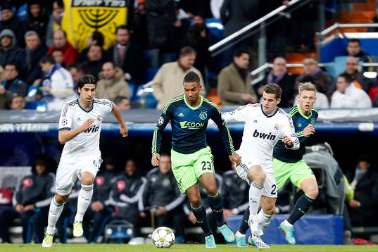 Dannu Hoesen och Sami Khedira och Raphael Varane och Viktor