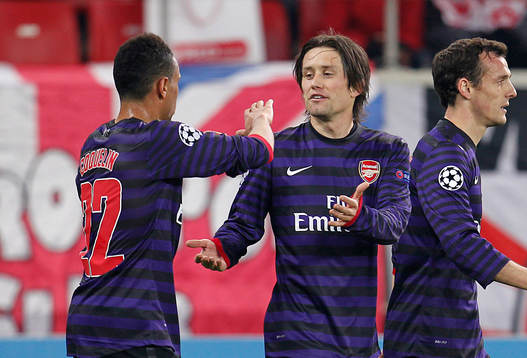 Football - Olympiakos v Arsenal - UEFA Champions League