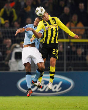 Football - Borussia Dortmund v Manchester City - UEFA