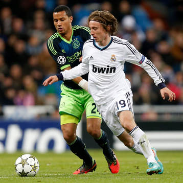 Ricardo van Rhijn och  Luka Modric