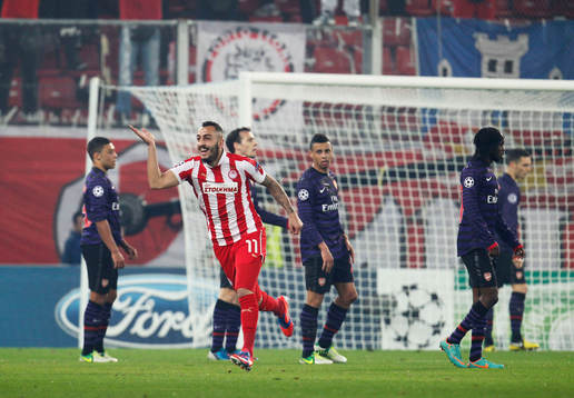 Football - Olympiakos v Arsenal - UEFA Champions League