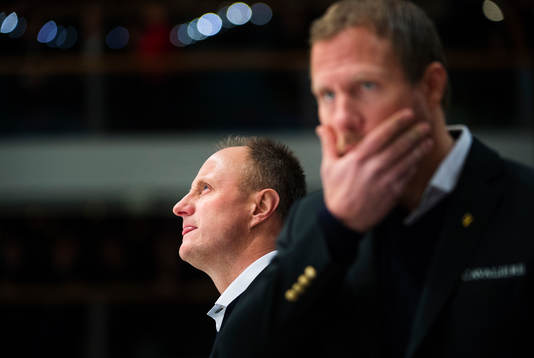 Anders Eldebrink, tränare, och Mats Lindgren, assisterande
