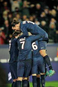 Joie de Thiago MOTTA - 08.12.2012 - PSG /Evian Thonon - 16e