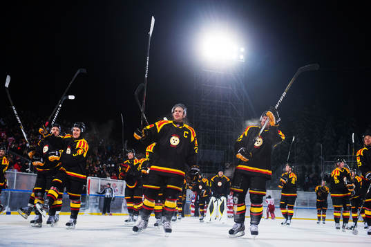 Brynäs spelare jublar