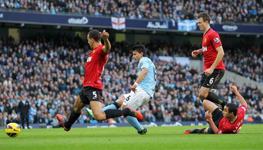 Football - Manchester City v Manchester United - Barclays