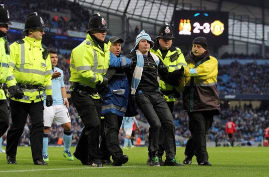 Football - Manchester City v Manchester United - Barclays