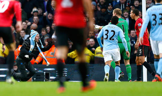 Football - Manchester City v Manchester United - Barclays