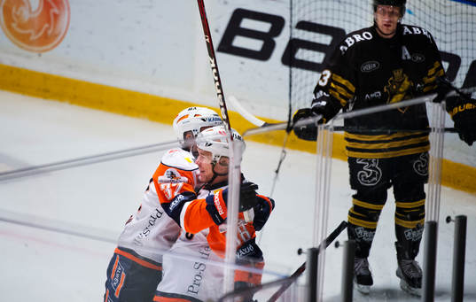 Johan Andersson och Johan Markusson, Växjö, jublar
