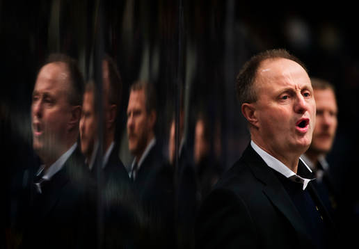Bläddra bland fler bilder av Ishockey, Elitserien, AIK - Växjö