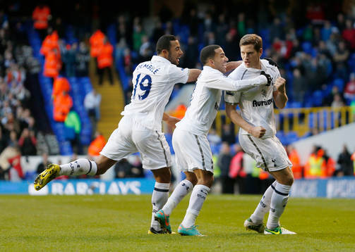 Football - Tottenham Hotspur v Swansea City - Barclays