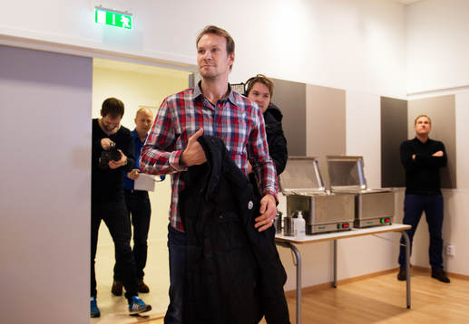 Nicklas Lidström överraskar Sveriges JVM-lag med en visit