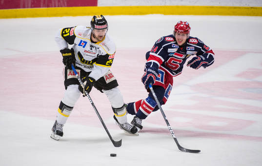 Bläddra bland fler bilder av Ishockey, Allsvenskan, Södertälje - Västerås