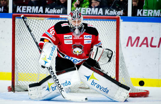 Bläddra bland fler bilder av Ishockey, Allsvenskan, Malmö Redhawks - Oskarshamn