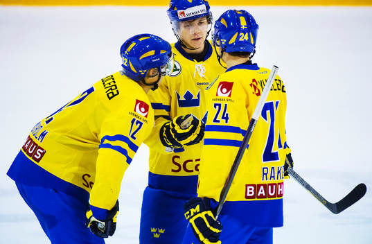 Hampus Lindholm, William Karlsson och Rickard Rakell,