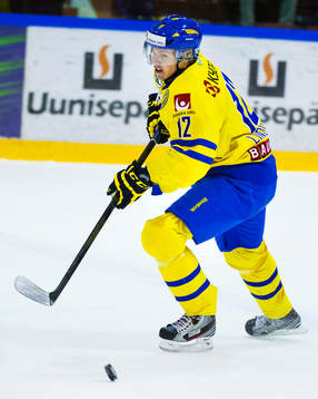 Hampus Lindholm, Sverige