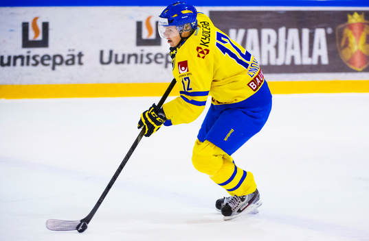 Hampus Lindholm, Sverige