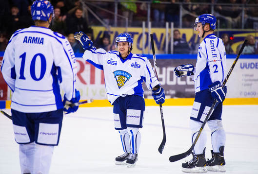 Ville Järveläinen, Finland, jublar