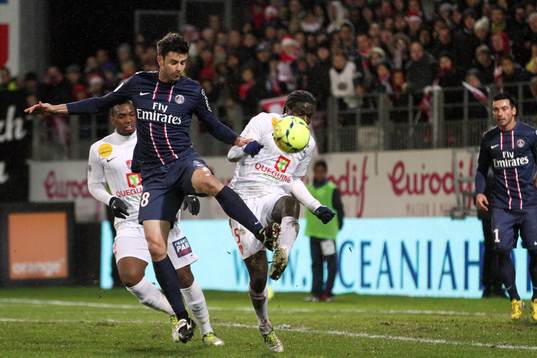 Thiago MOTTA / Bernard MENDY - 21.12.2012 - Brest / PSG -