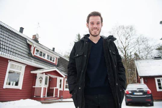 Emil Salomonsson, IFK Göteborg, hemma i föräldrahemmet i