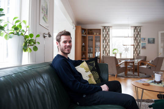 Emil Salomonsson, IFK Göteborg, hemma i föräldrahemmet i