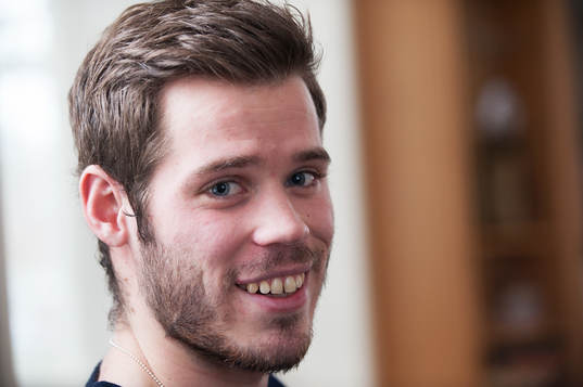 Emil Salomonsson, IFK Göteborg, hemma i föräldrahemmet i