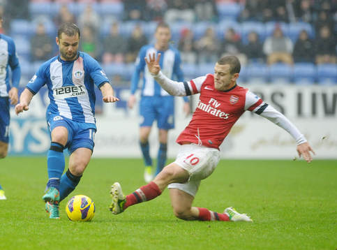Bläddra bland fler bilder av Fotboll, Premier League, Wigan - Arsenal