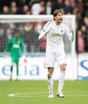 Football - Swansea City v Manchester United - Barclays