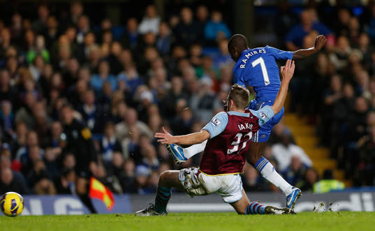 Football - Chelsea v Aston Villa - Barclays Premier League