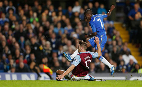 Football - Chelsea v Aston Villa - Barclays Premier League