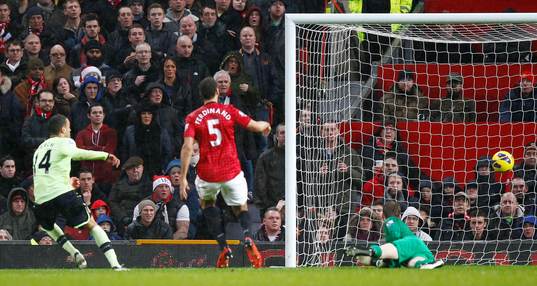 Football - Manchester United v Newcastle United - Barclays