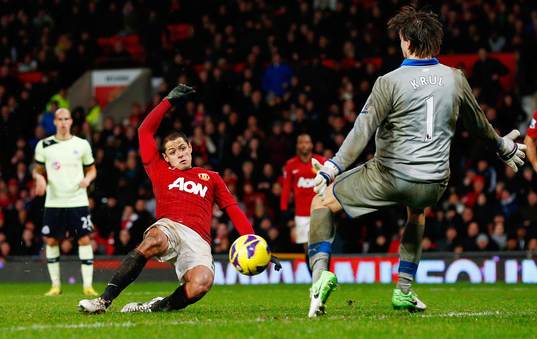 Football - Manchester United v Newcastle United - Barclays