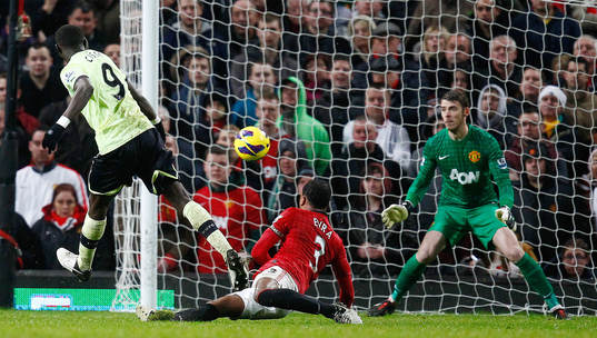 Football - Manchester United v Newcastle United - Barclays