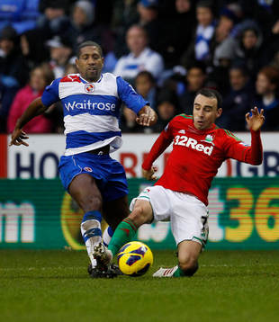 Football - Reading v Swansea City - Barclays Premier League