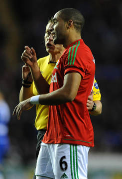 Football - Reading v Swansea City - Barclays Premier League